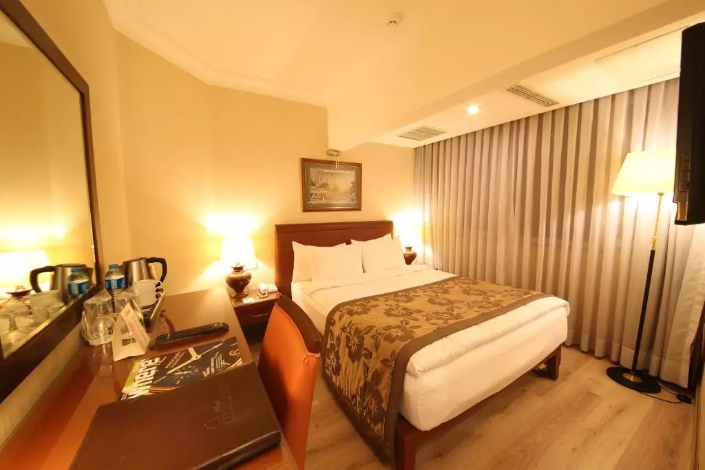 اتاق CARTOON TAKSIM